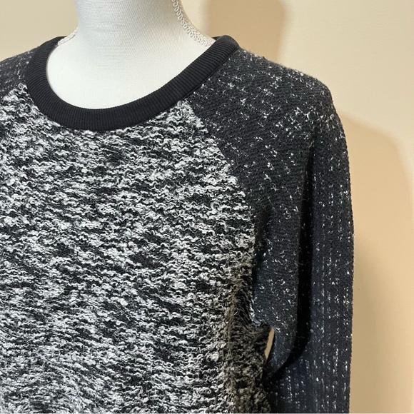 Lou & Grey Raglan Sleeve Grey and Black Sweater - Picture 3 of 11